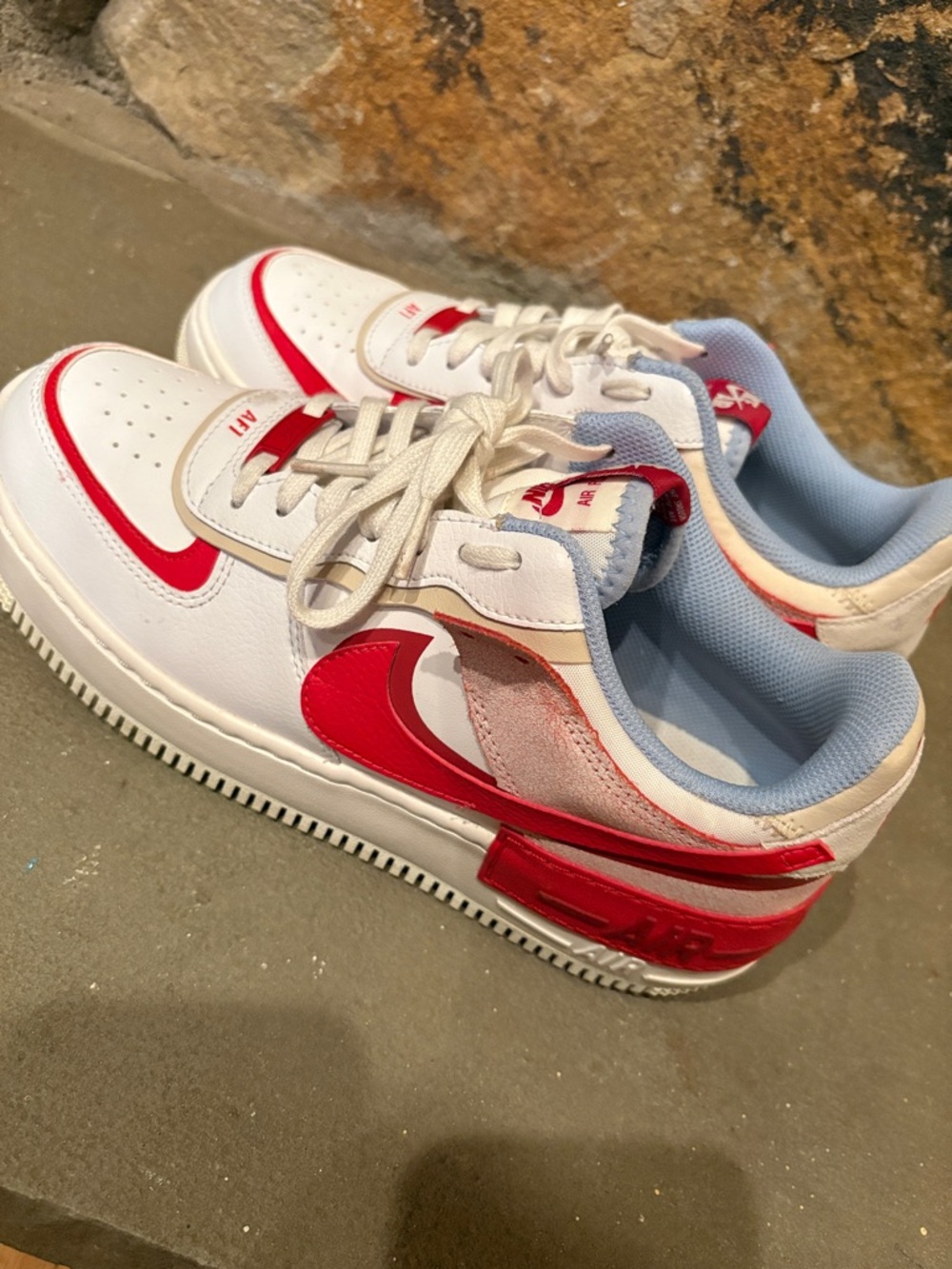 Nike women  White and Red Low-Top Sneakers